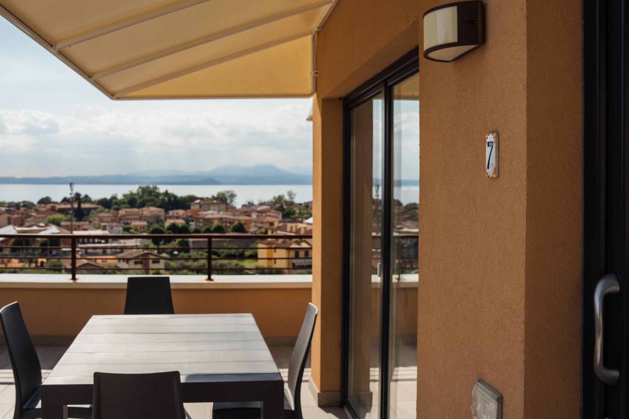 Apartments Monsurei, Lake View باردولينو المظهر الخارجي الصورة